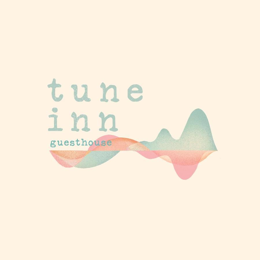 Tune Inn Guesthouse Ypsos Extérieur photo